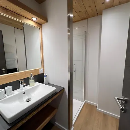 Apartment Superbe Neuf Avec Sauna Prive & Terrasse Vue Sur La Montagne