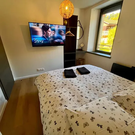 Superbe Neuf Avec Sauna Privé&terrasse Vue Sur La Montagne Apartamento *