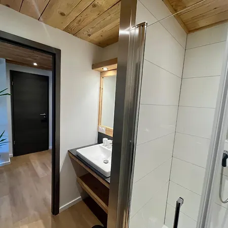 Superbe Neuf Avec Sauna Privé&terrasse Vue Sur La Montagne